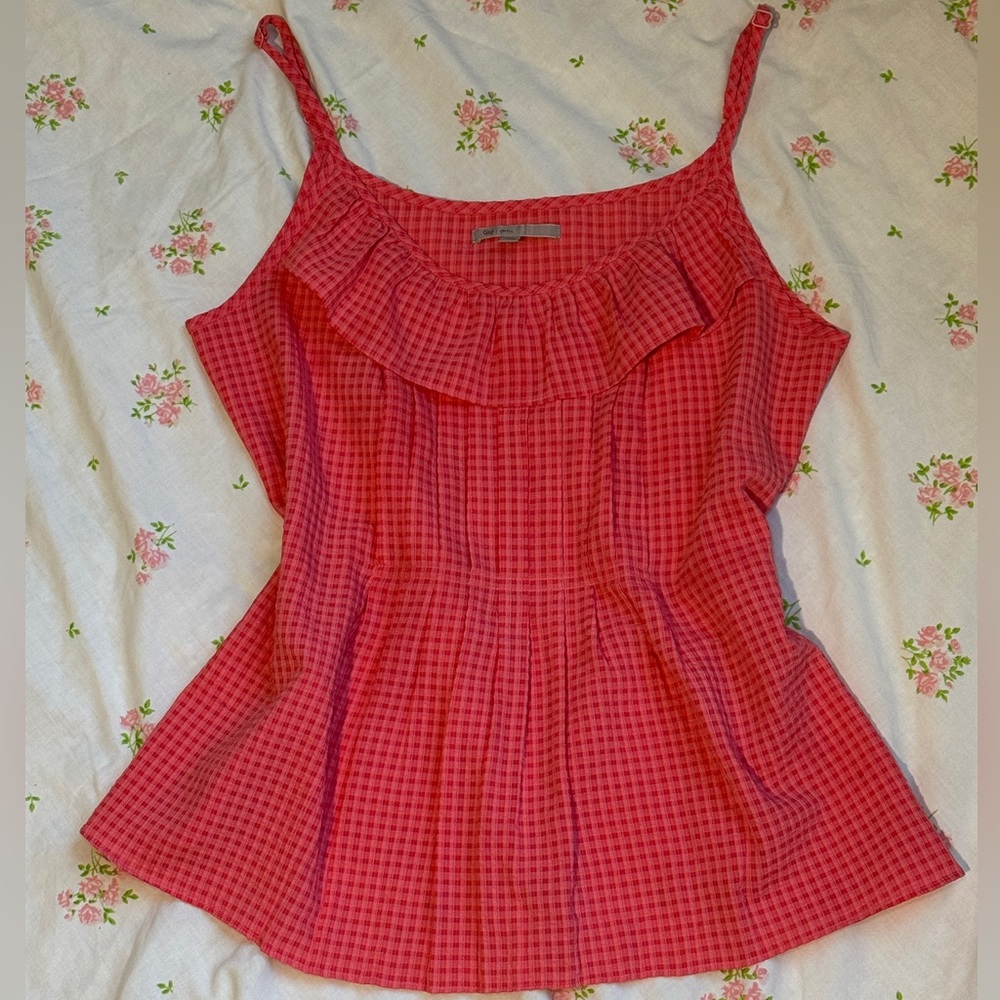 Two toned pink gingham Gap top w/ ajustable straps